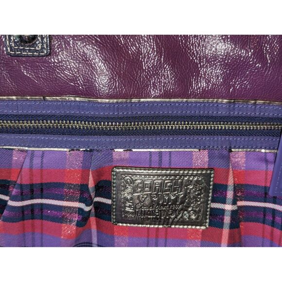 Women's Coach Poppy Purple Plaid Shoulder Bag with Bag Tags - Picture 9 of 15
